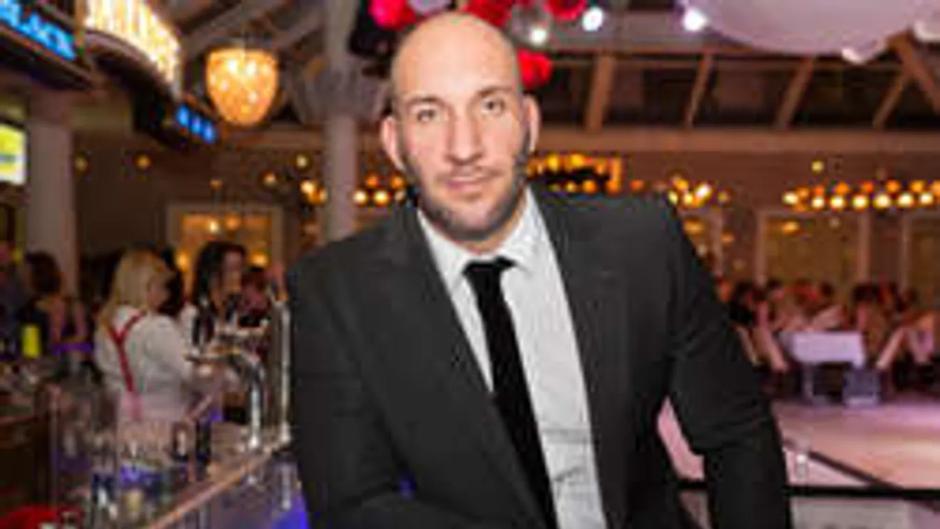 Itt a hír: ennyi pénze van Berkinek!