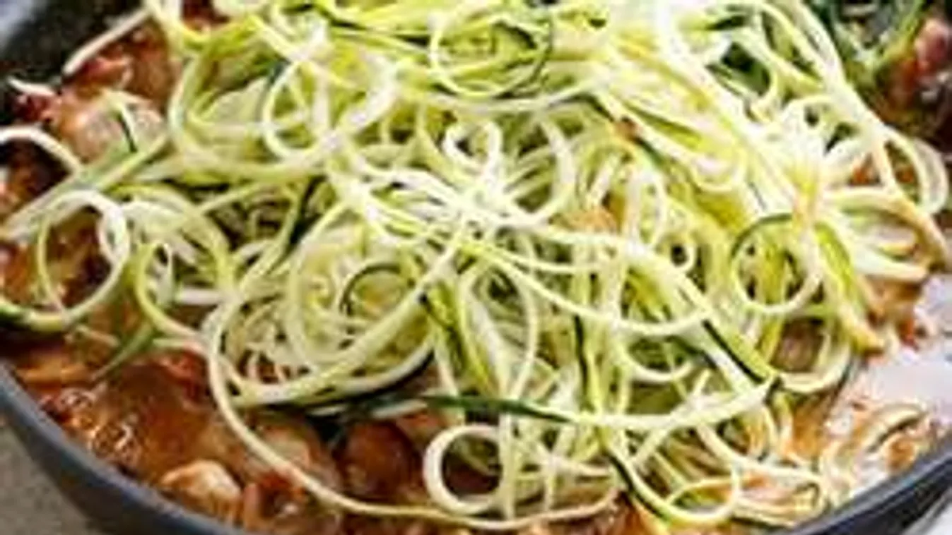 Fokozódik a cukkinispagetti őrület: Zseniális új fogás készült, ezt nézd!