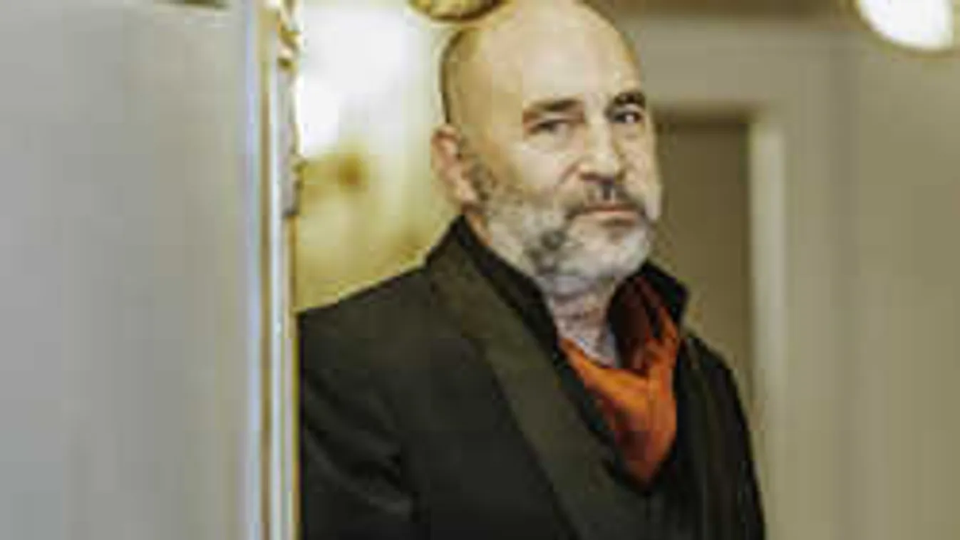 Nagy összeg ütheti a sztrók után lábadozó Kulka János markát