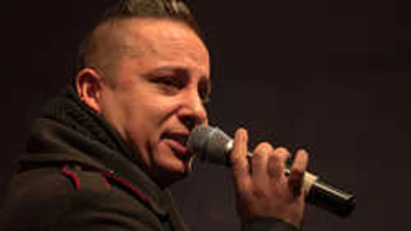 L.L. Junior nehéz gyerekkoráról vallott!