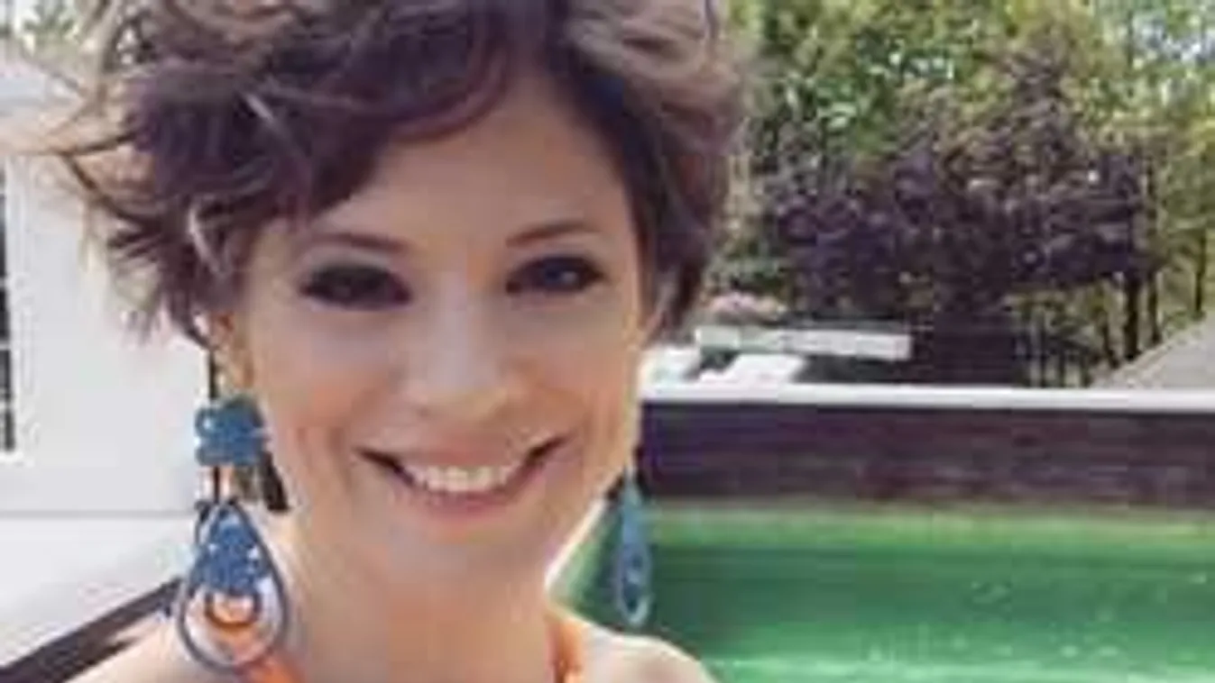 Hatalmasra nőt Szinetár Dóra pocakja