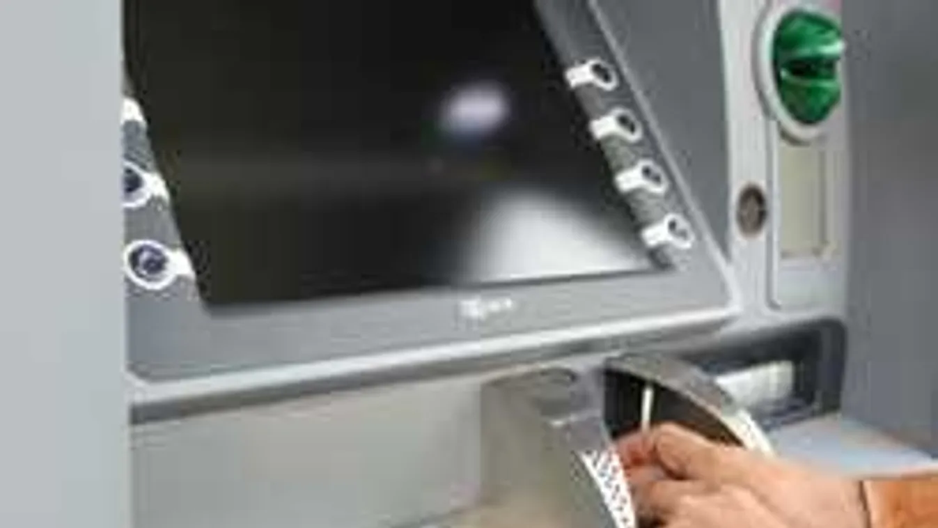 Eltűnt a számlákról a pénz, a CIB Bank ügyfelei jártak pórul