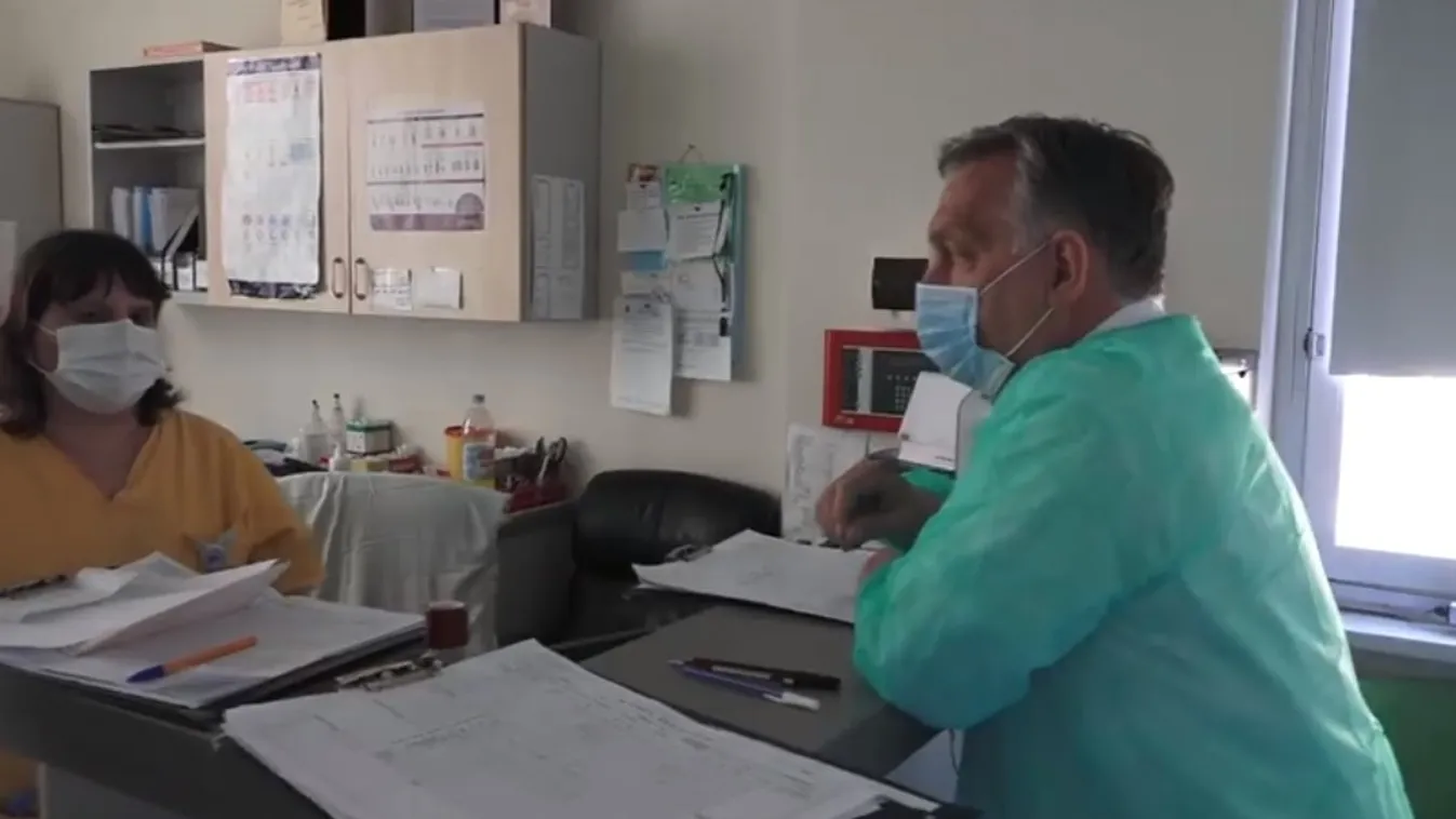 Orbán Viktor a sátoraljaújhelyi kórházba is ellátogatott – videó