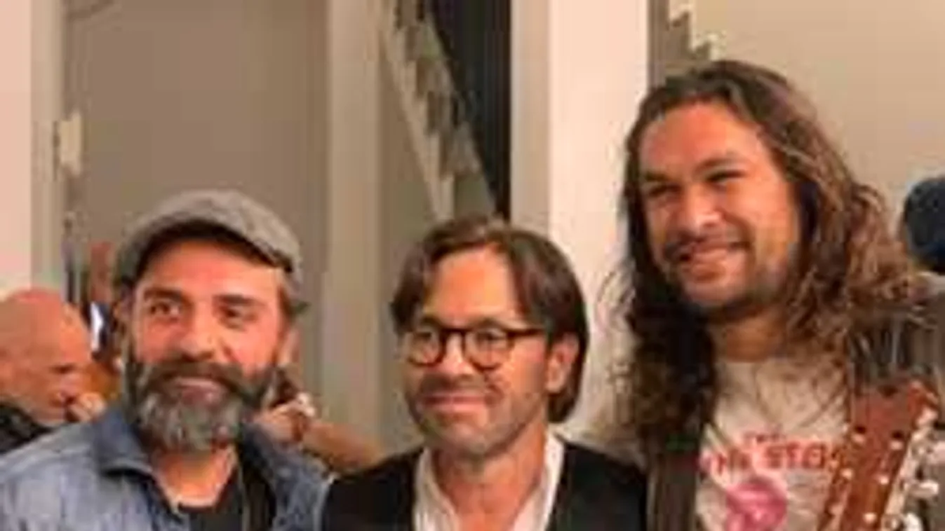 Exkluzív fotók: ezt tette a Trónok Harca sztárja Pesten