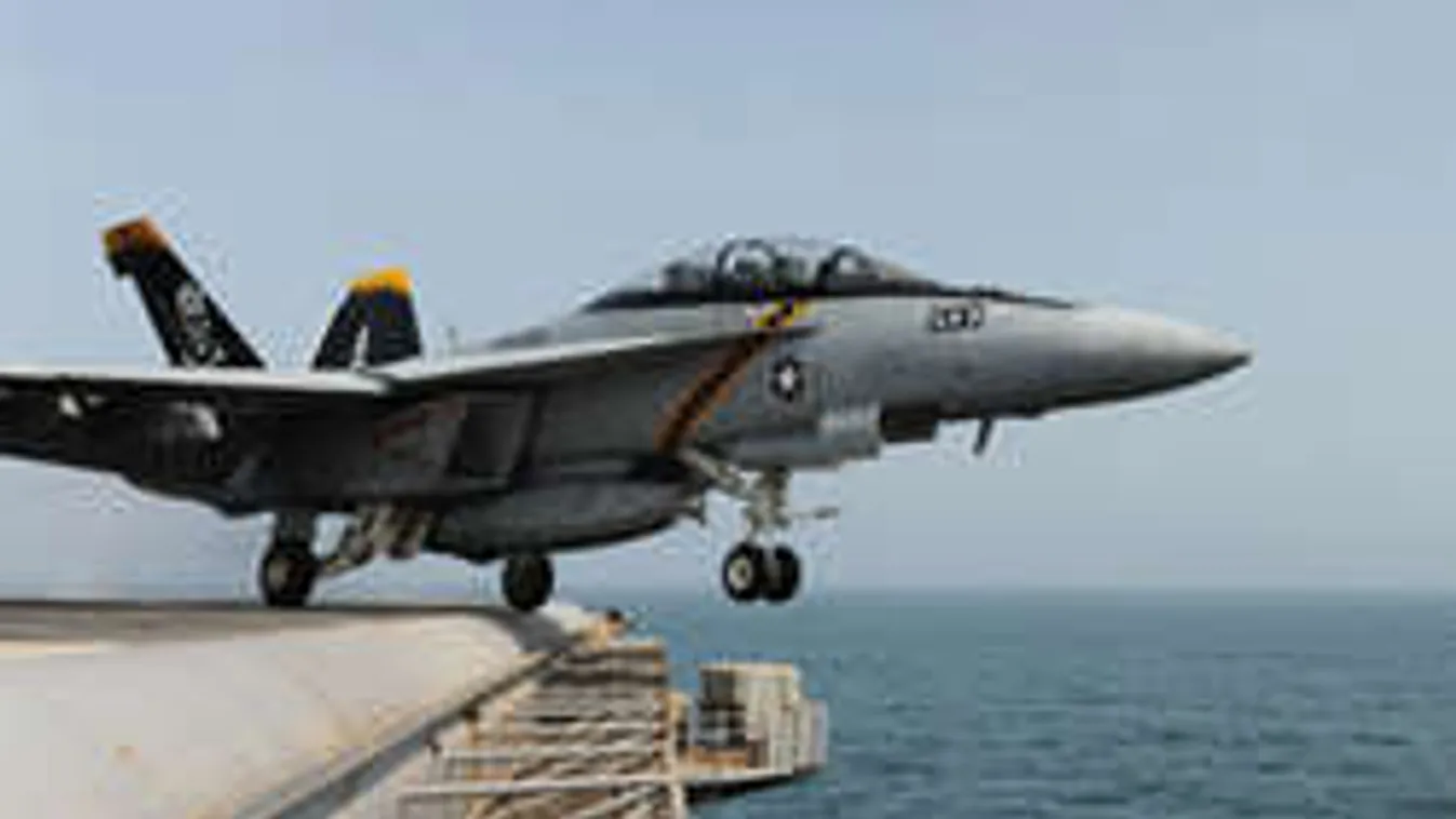 Újabb légikatasztrófa! Óceánba zuhantak a gépek!