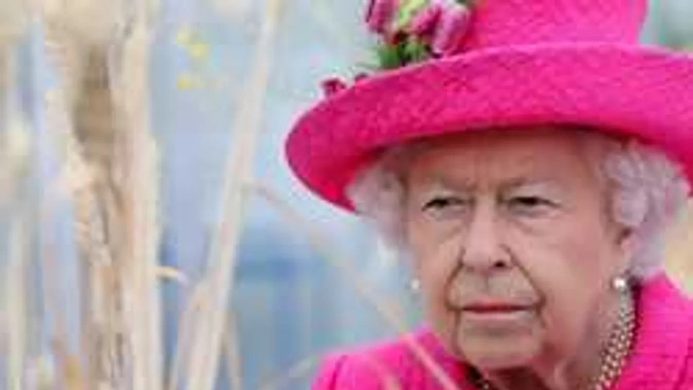 Rendőrök lepték el a palotát: betört egy férfi, míg II. Erzsébet aludt