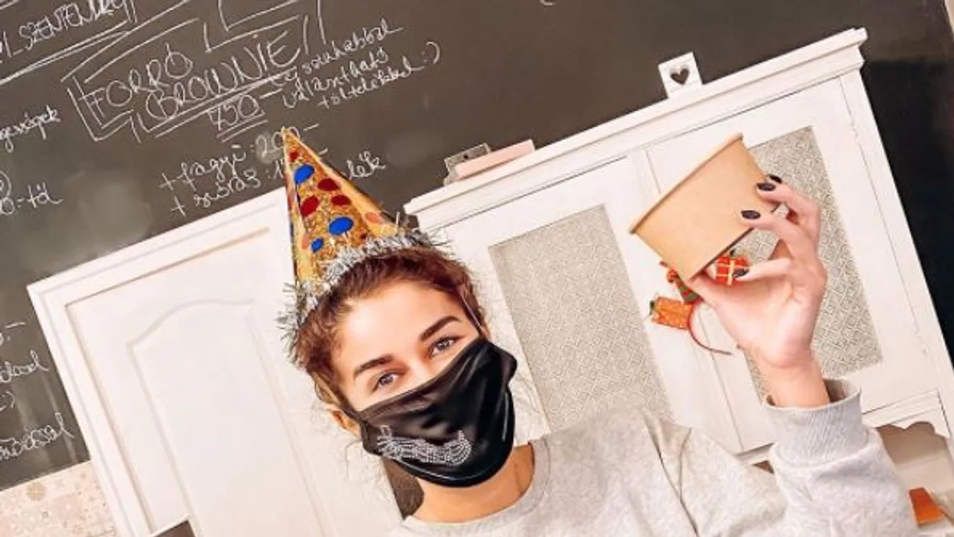 Singh Viki és szerelme levesezőt nyitottak a koronavírus alatt