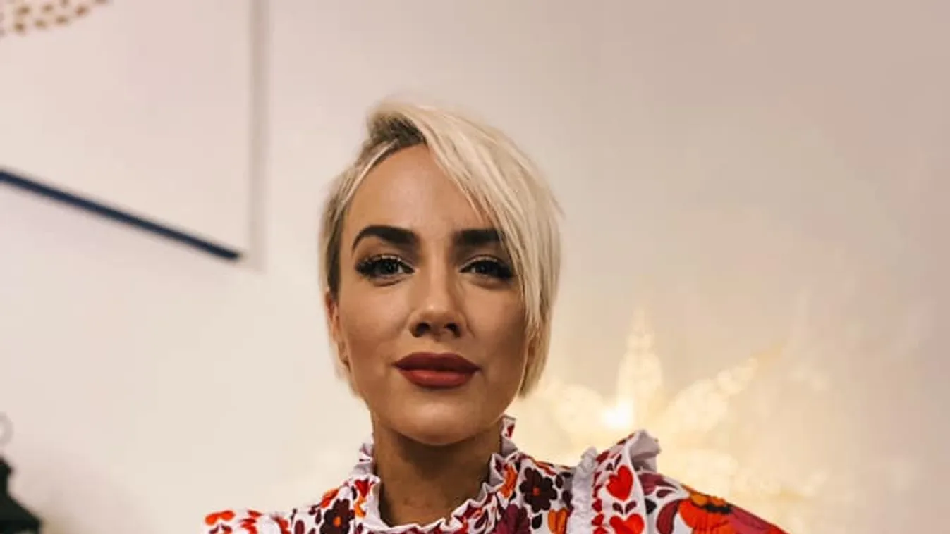 Hoppá! Amerikában élőben zengett Tóth Gabi hangja – Videó