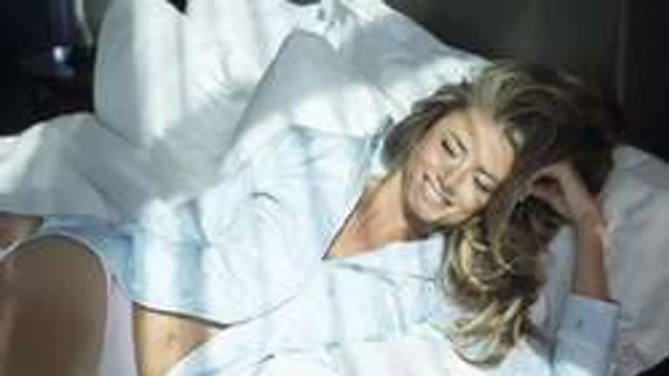 Pucéran is tökéletes a hosszú lábú teniszezőnő teste - fotók