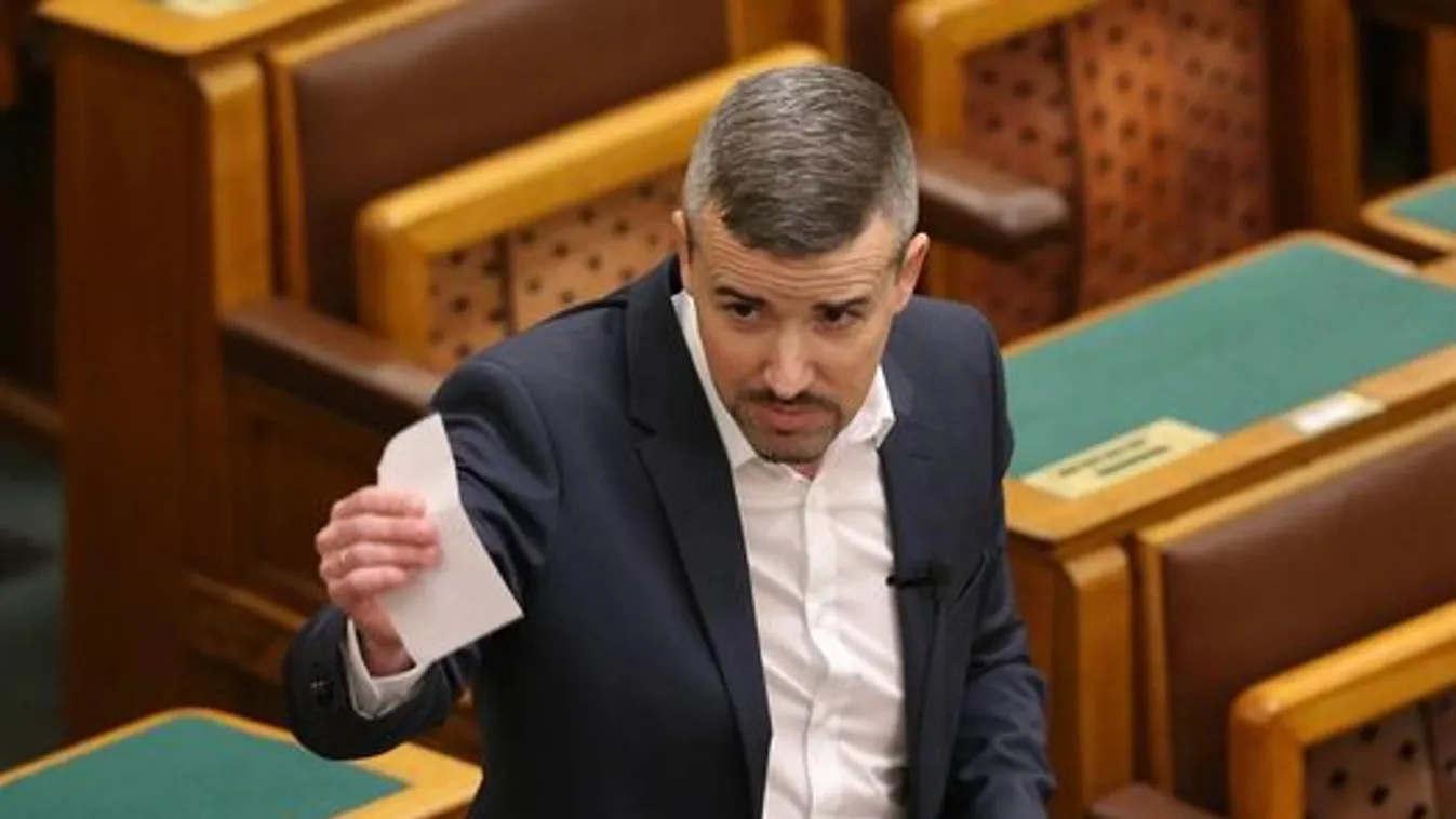 Aljas dolgot tett a Parlamentben Jakab Péter