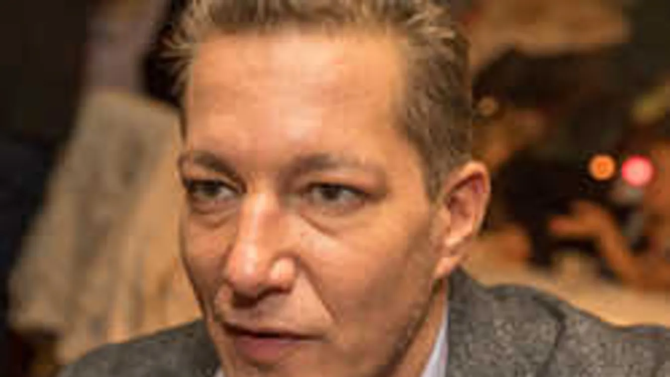 Sikeres vizsgát tett: Kisfiát is lőni tanítja Németh Kristóf