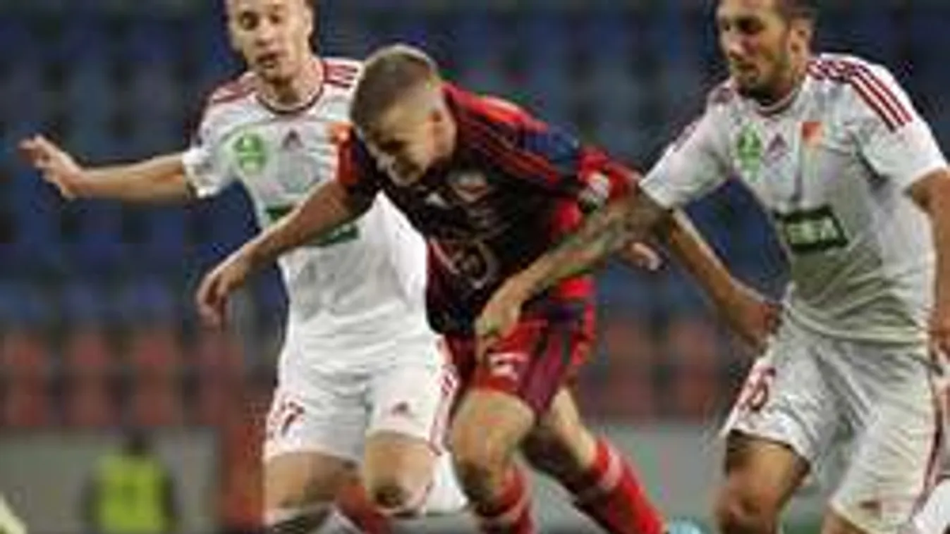 Ultimátum a magyar fociedzőnek: így maradhat a kispadon