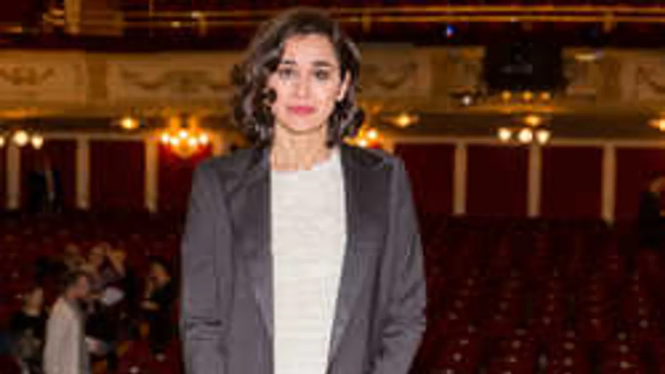 Nincs jól a magyar sztárszínésznő, lemondta az előadásait