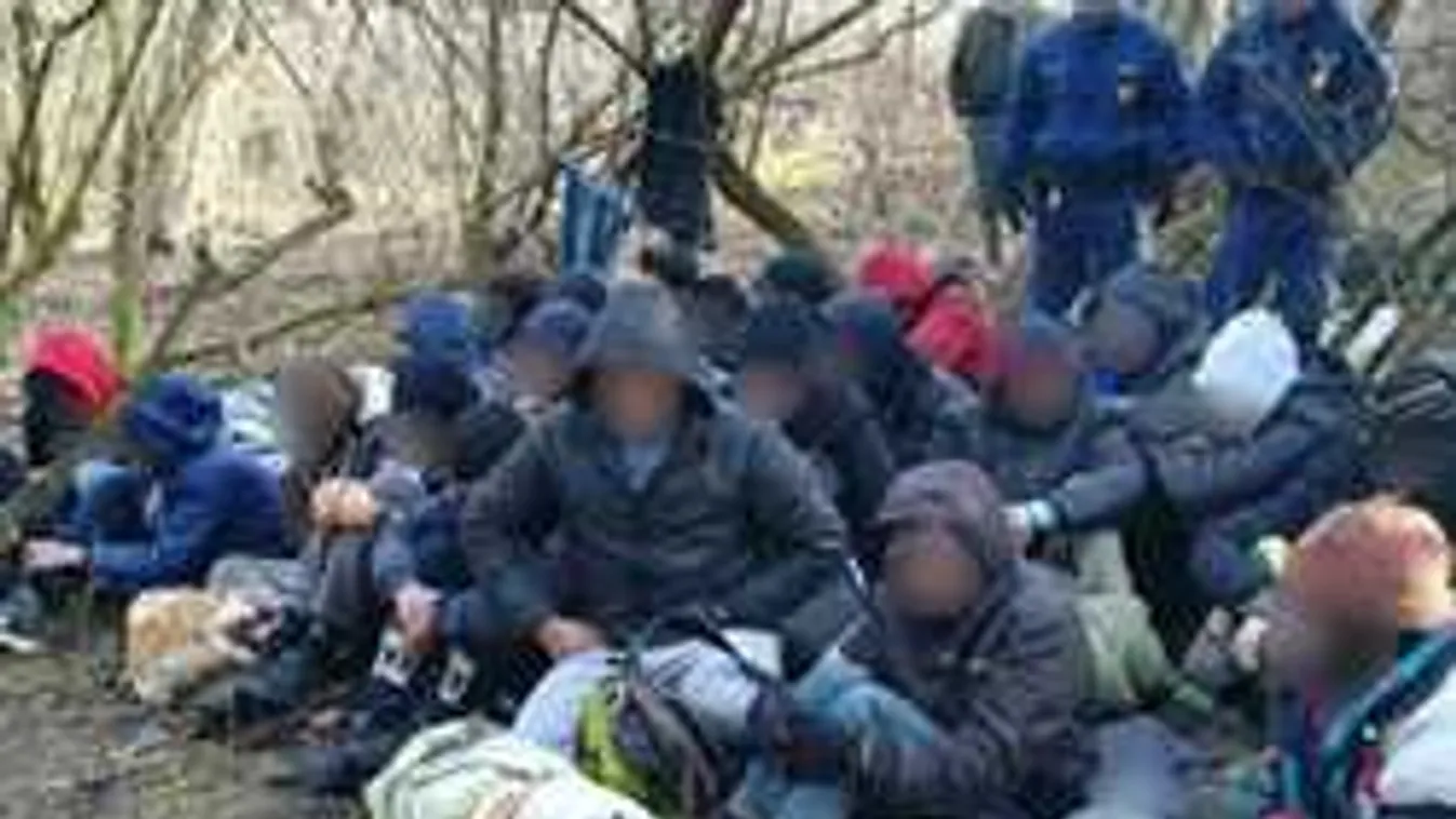 Elképesztő, mi folyik a határnál: hatalmas migránscsoportot fogtak