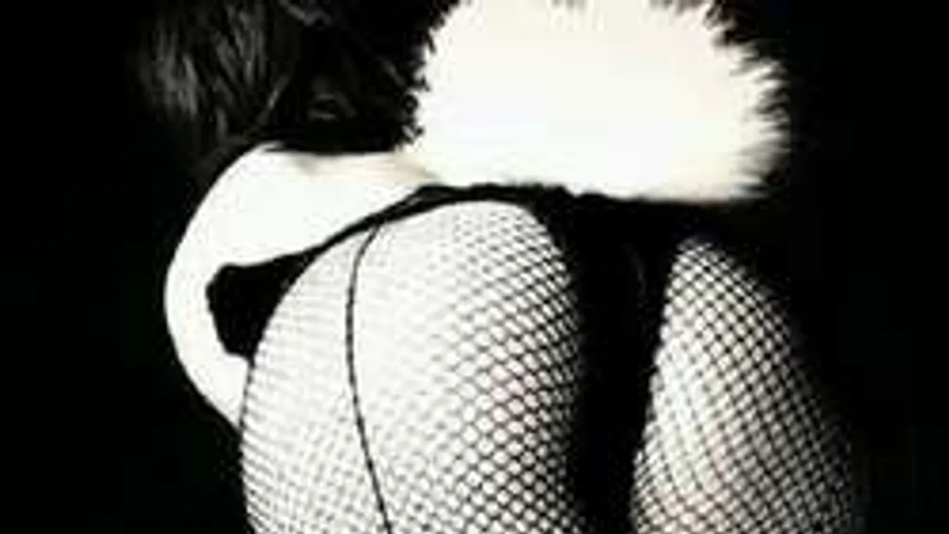 Újra ledobták a textilt a dögös Playboy-modellek, eszelős fotók!