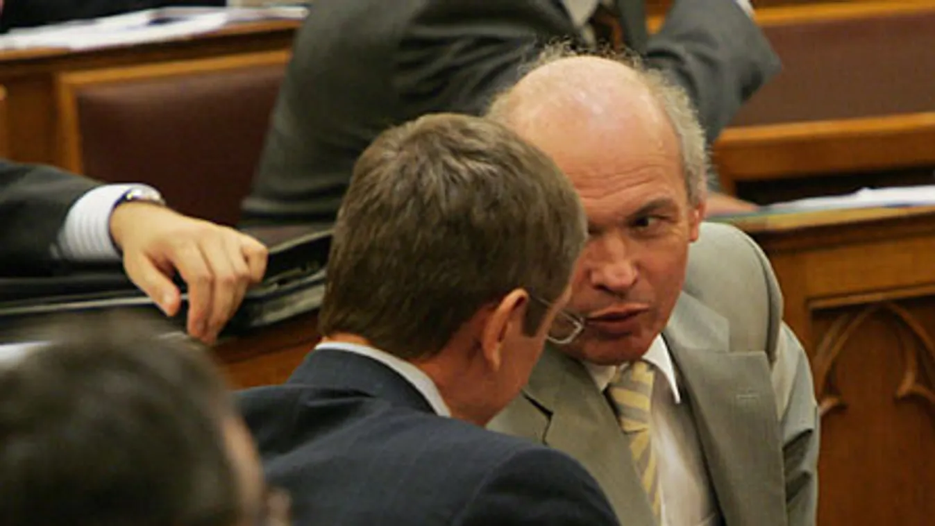 Feltámadt a halott és enni kér: Ki, kicsoda Karácsony új stábjában?