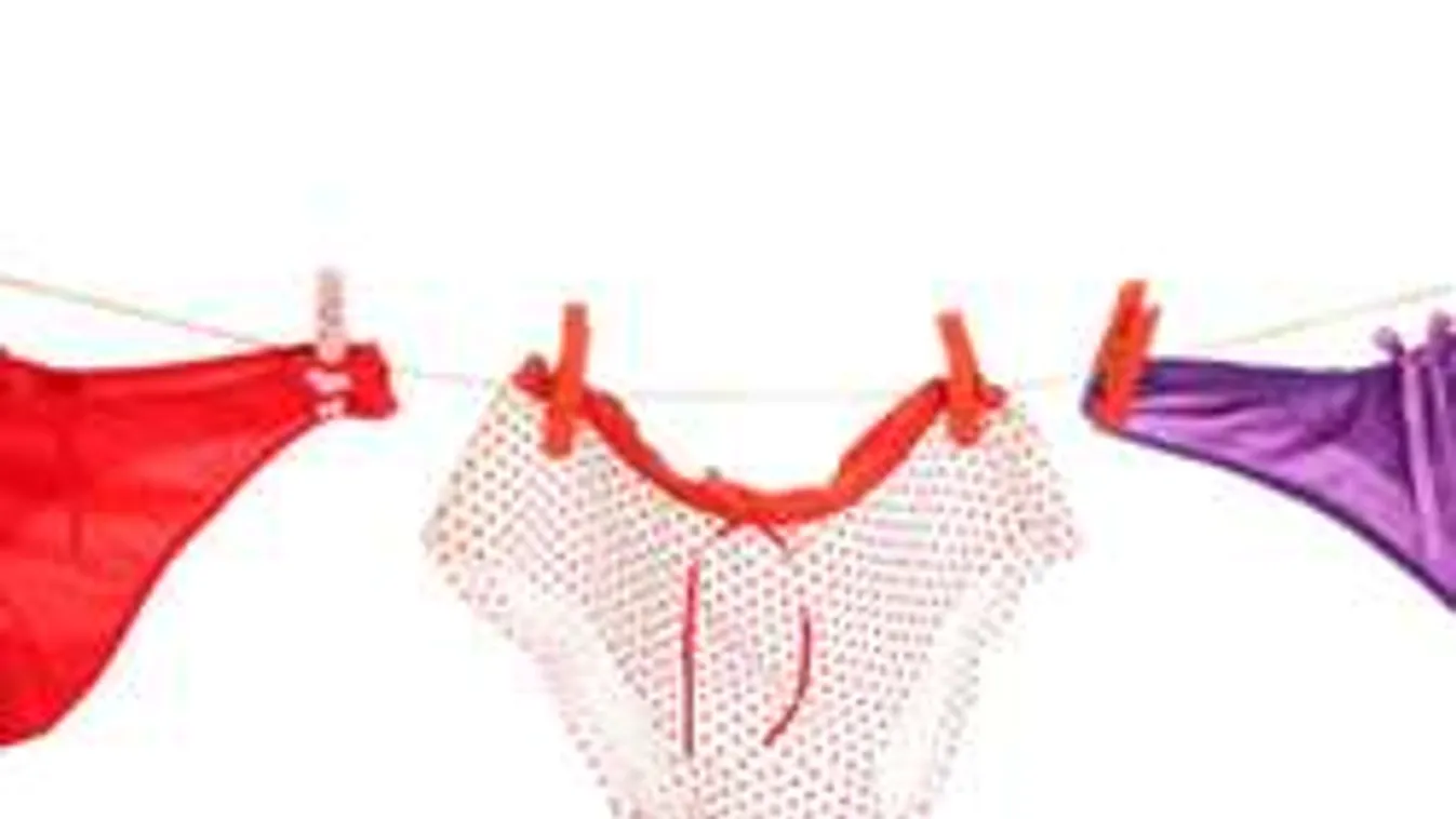 Ezt rontják el a nők, amikor felhúzzák a bugyit!