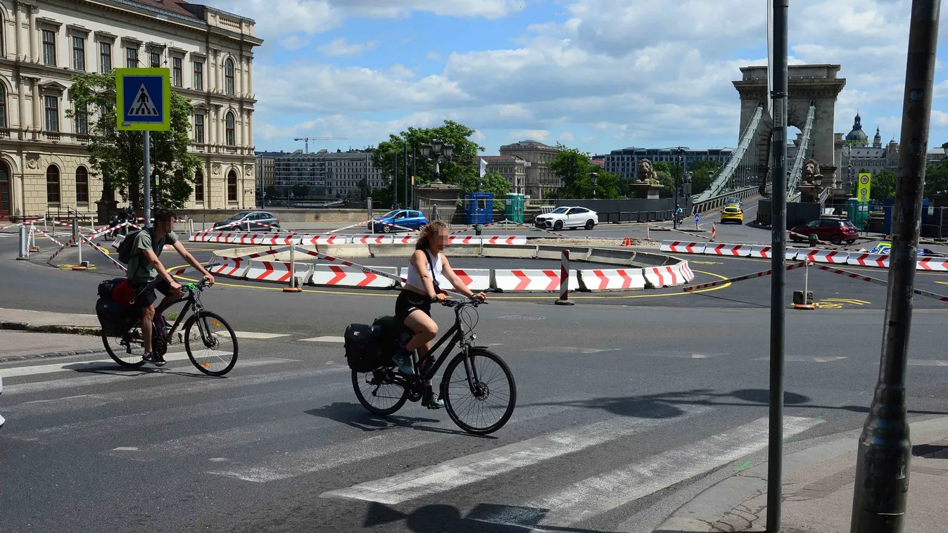 Életveszélyes biciklisávval fokozódik a káosz Budapesten!