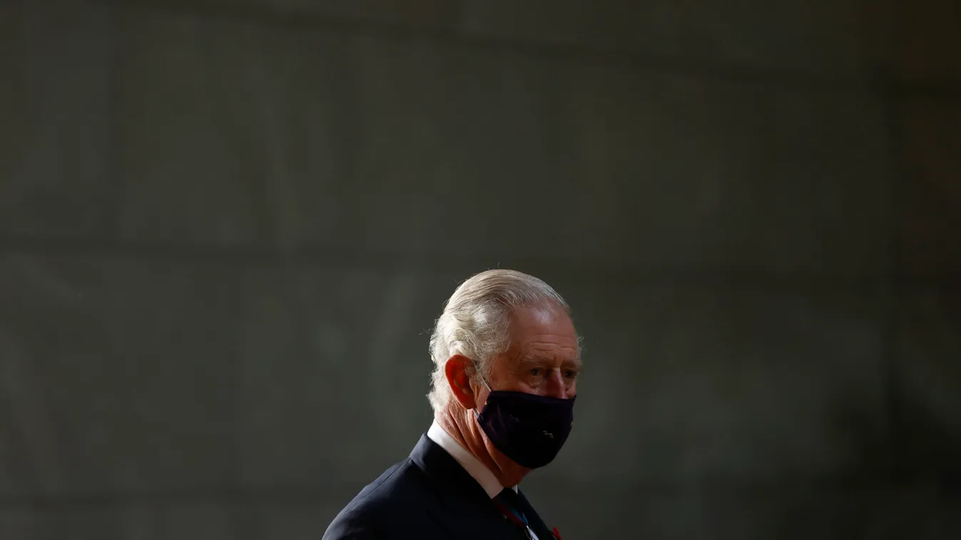 Volkstrauertag-British heir to the throne and wife visit Berlin