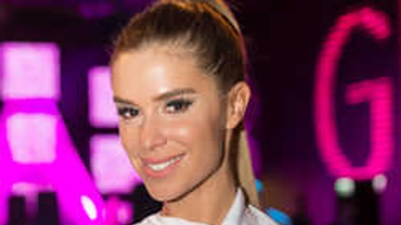 Vérlázító, külföldi oldalon élnek vissza Dukai Regina fotóival!