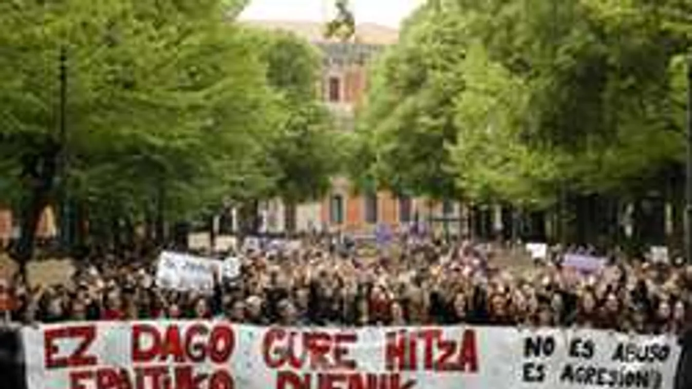 Öten erőszakolták a tinit, filmre vették