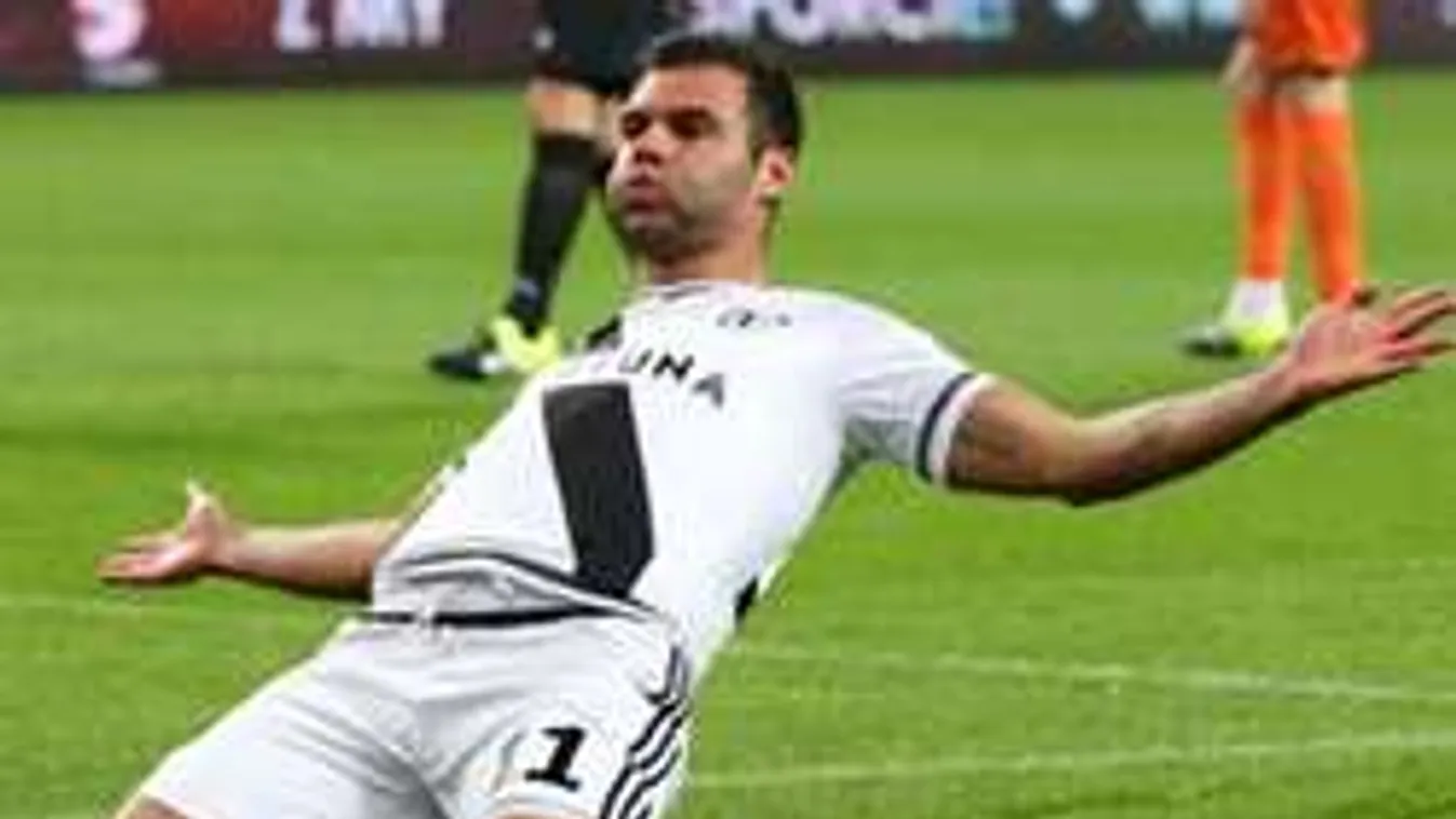 Nikolics a legjobb fej, megható üzenettel segít!