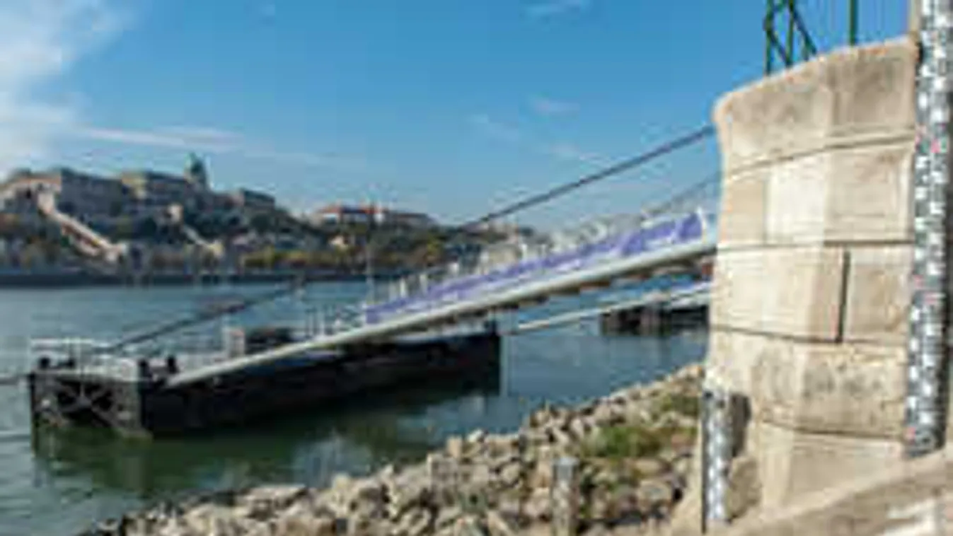 Sosem volt még ilyen alacsonyan a Duna vize - fotók