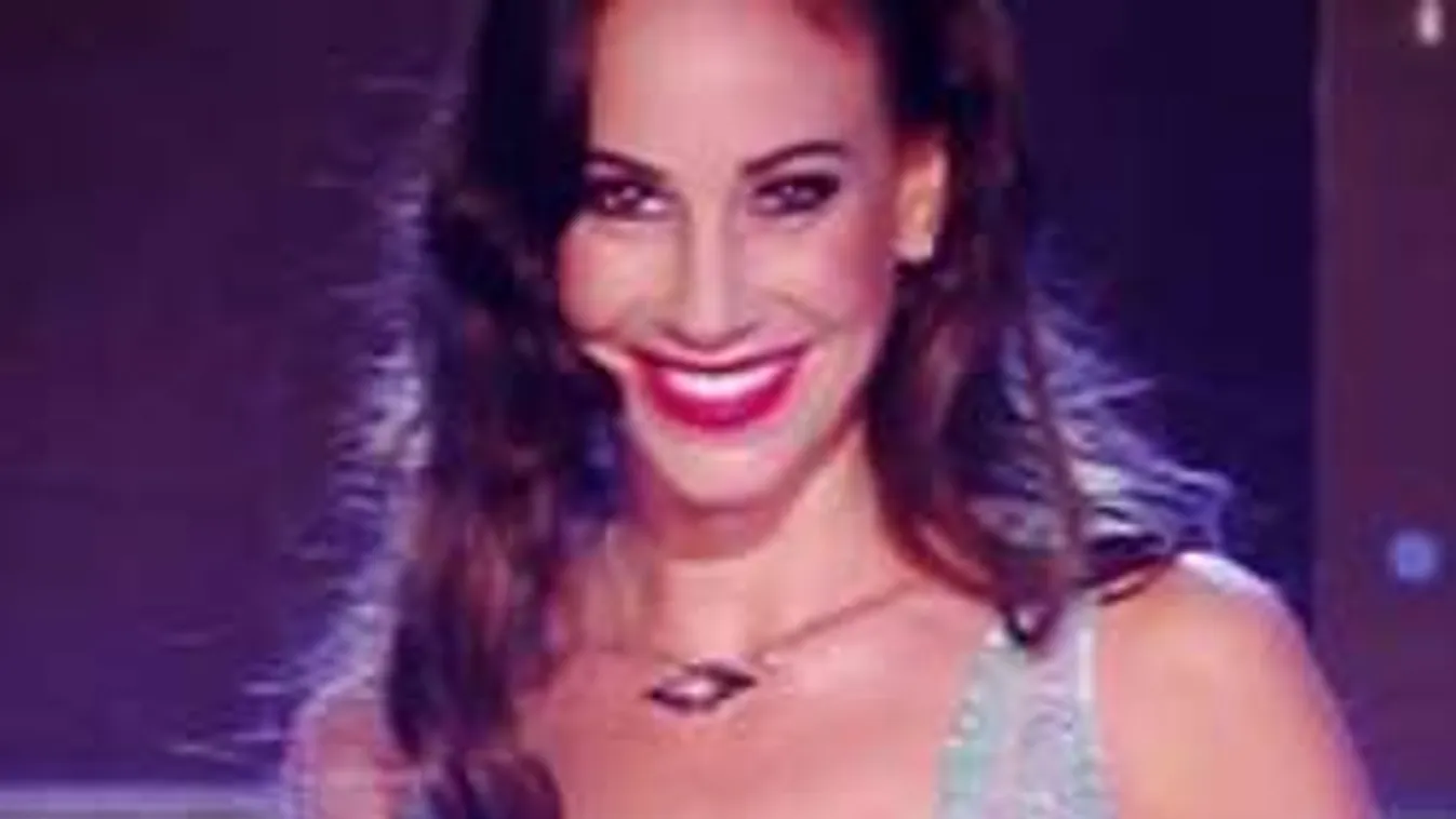 Menekül szőrös kandúrja Vajna Timi elől