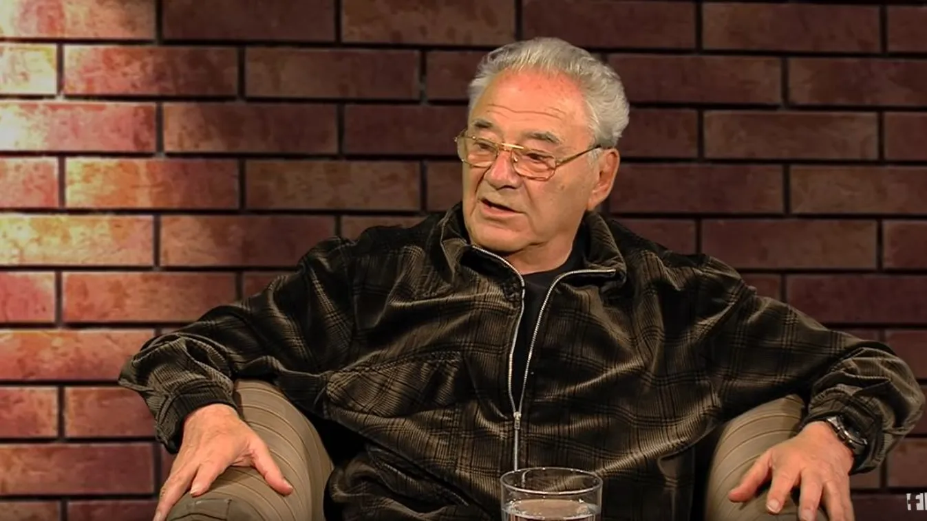 Egy közös képpel köszöntötte legendás édesapját a magyar színésznő