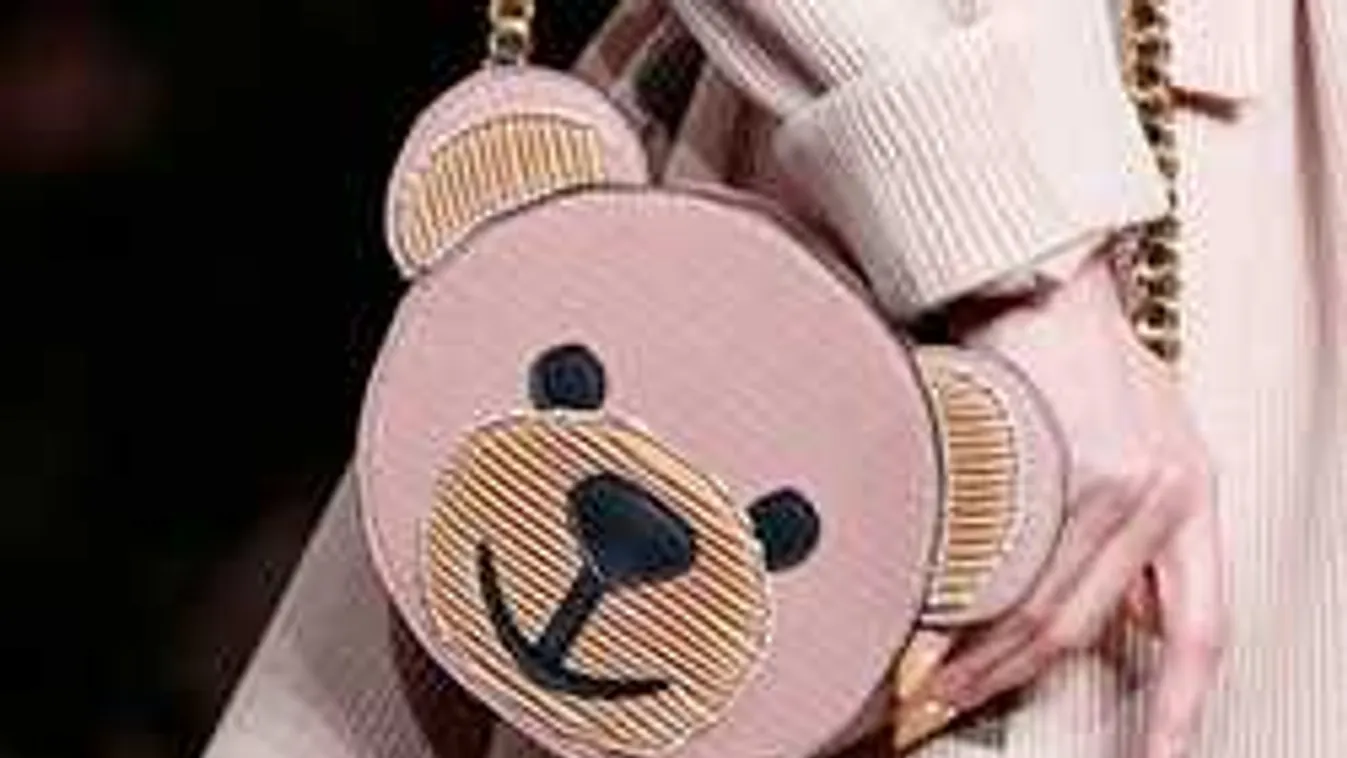 Különös formájú kistáskák a sztárok kedvencei