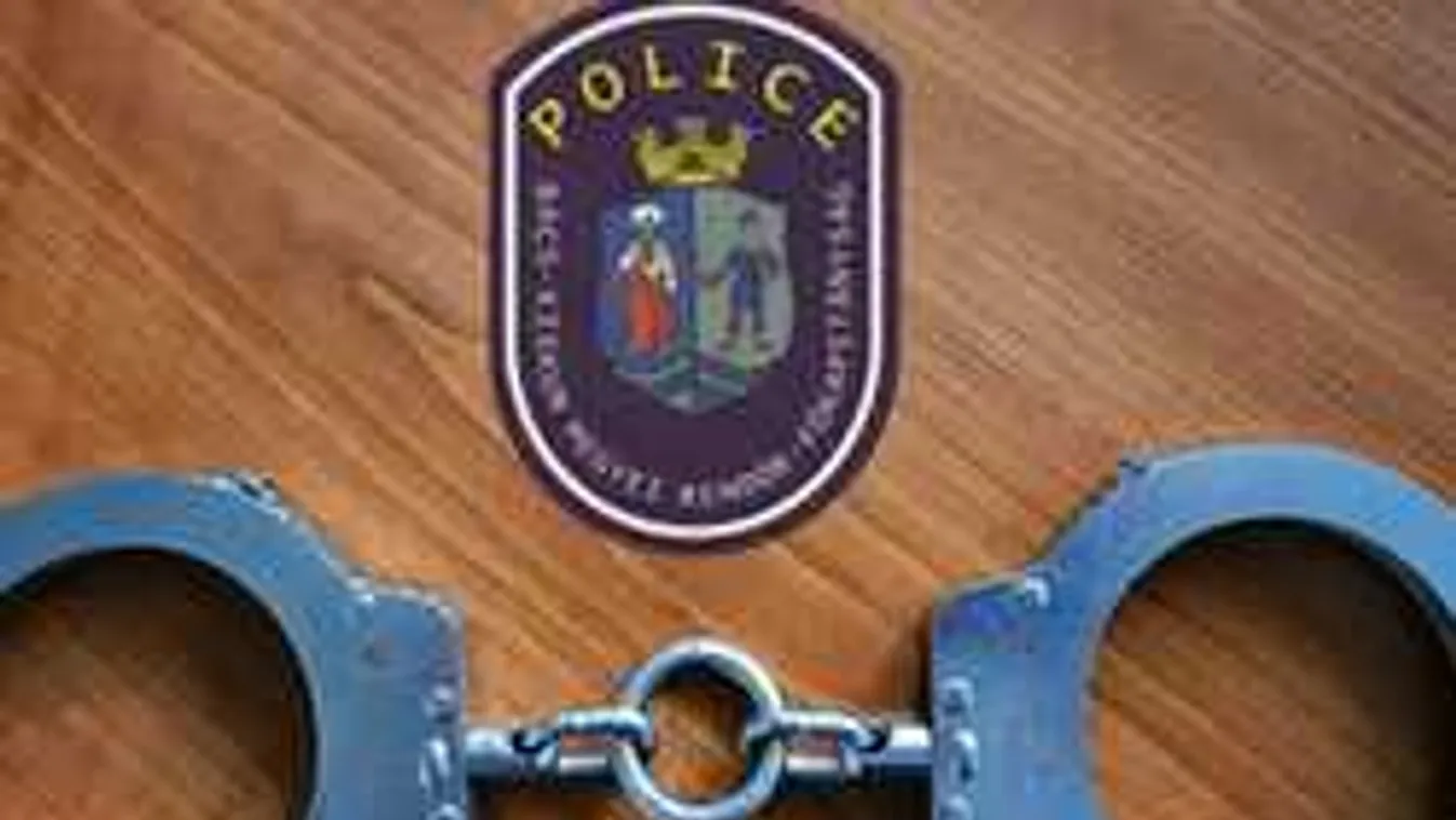 Botrány az edzőteremben: rendőrök jelentek meg az egyik férfinál