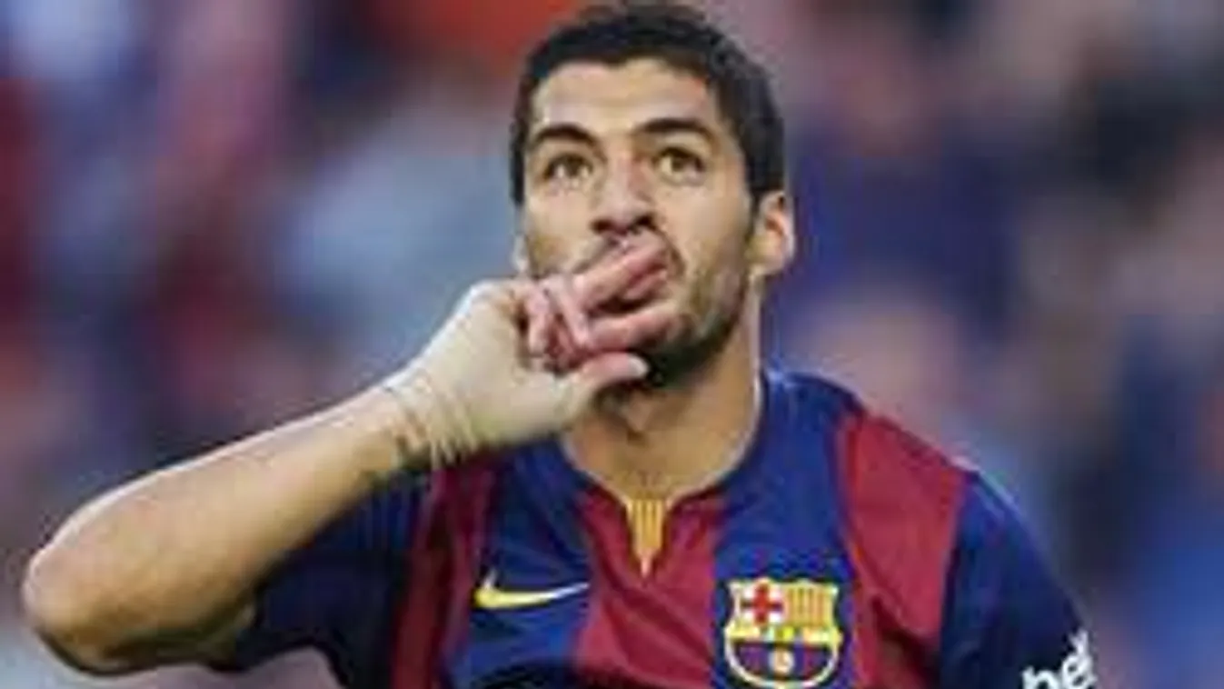 Elképesztő hét, nyolc gólt vágott a harapós csatár - Videó