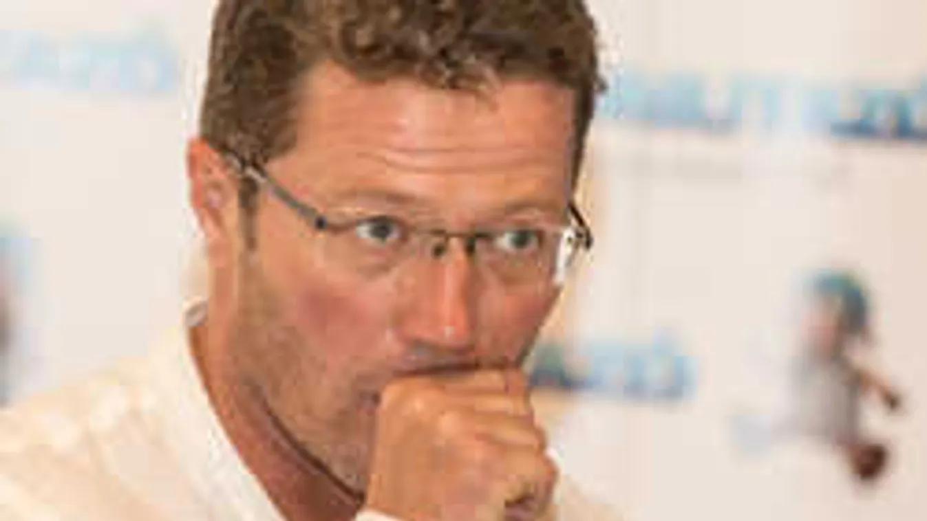 Elképesztő, amit élő adásban művelt Stohl András