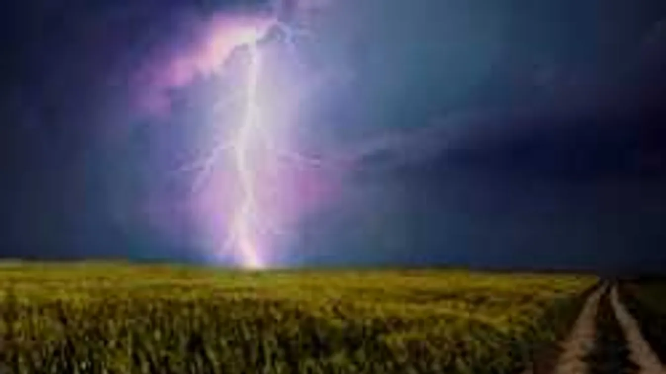 Durva viharral érkezik a lehűlés: a hétvégét elmossa az eső