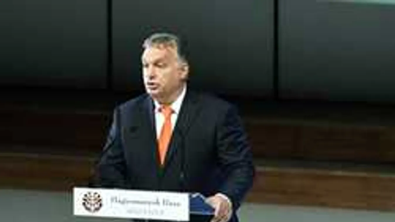 Orbán Viktor: Senki sem kötelezhet minket kultúránk feladására