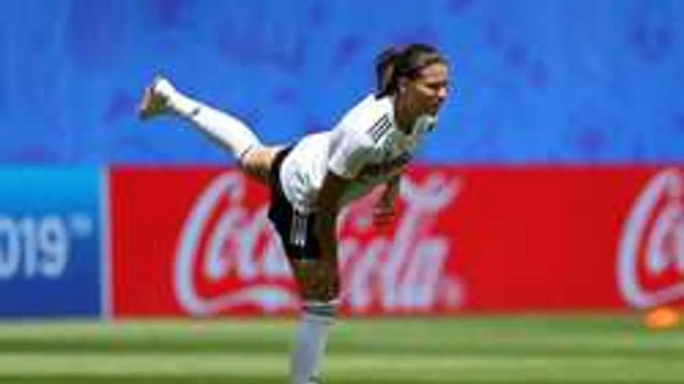 Elátkozták a magyar sztárt? Rejtélyes sérülésről ír a német sajtó