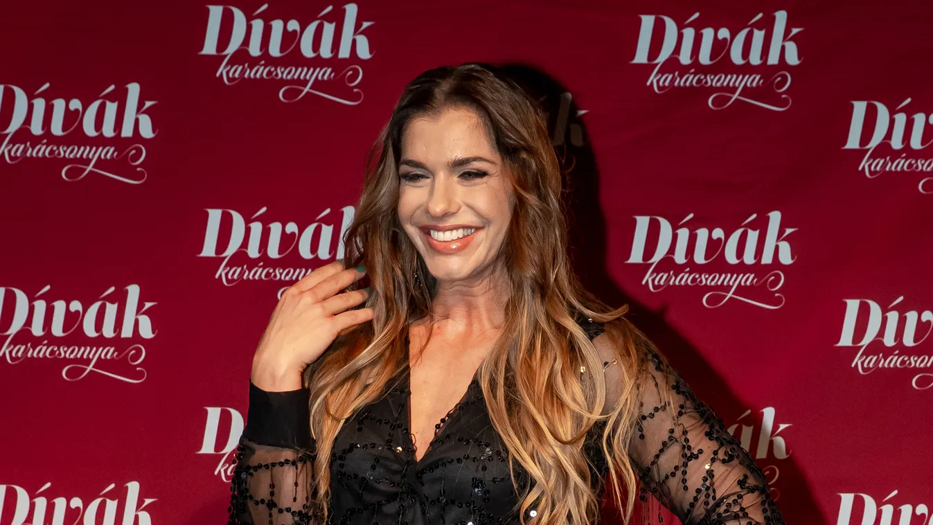 Idilli képet posztolt kisfiáról és férjéről Dér Heni