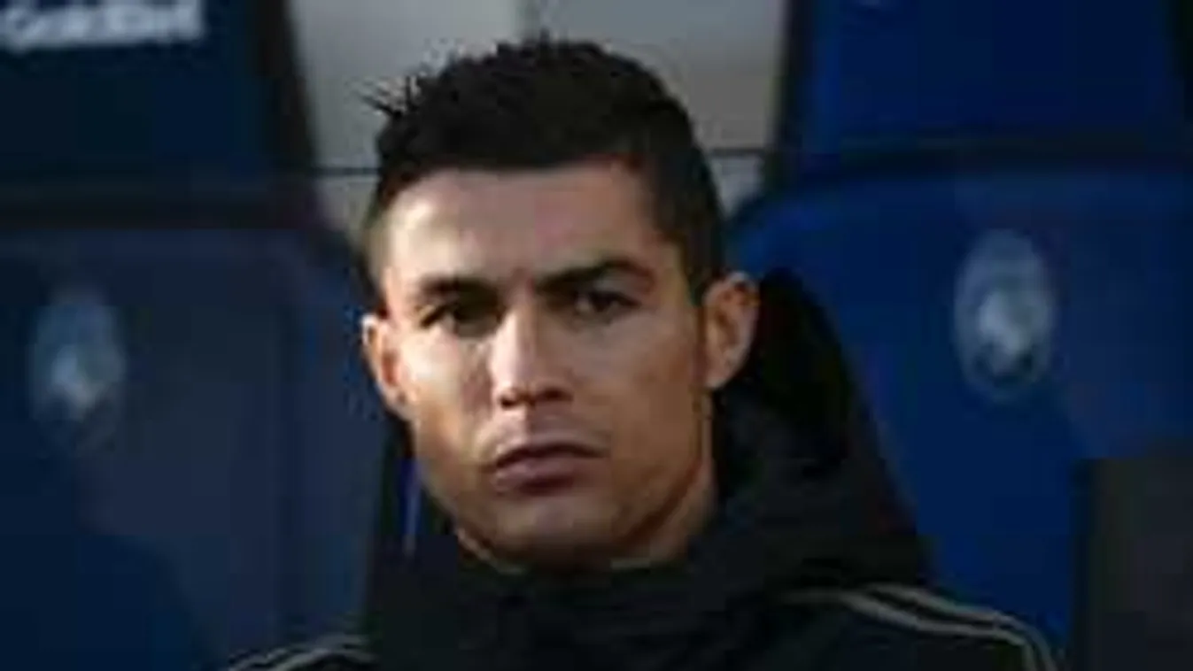 Ronaldo arca mindent elárul, így viseli a szexbotrányt