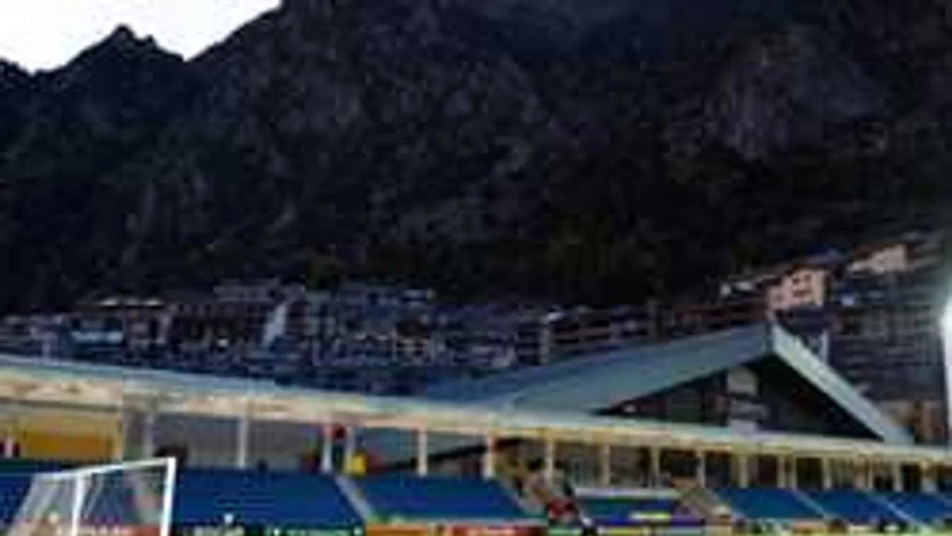 Aggódjunk? Futballgyilkos műfű vár a magyar válogatottra