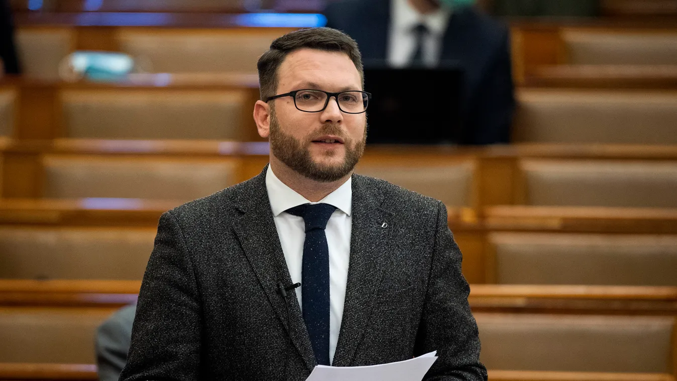 Schanda Tamás: akár 1,5 millió forint diákhitelt is igényelhetnek a hallgatók