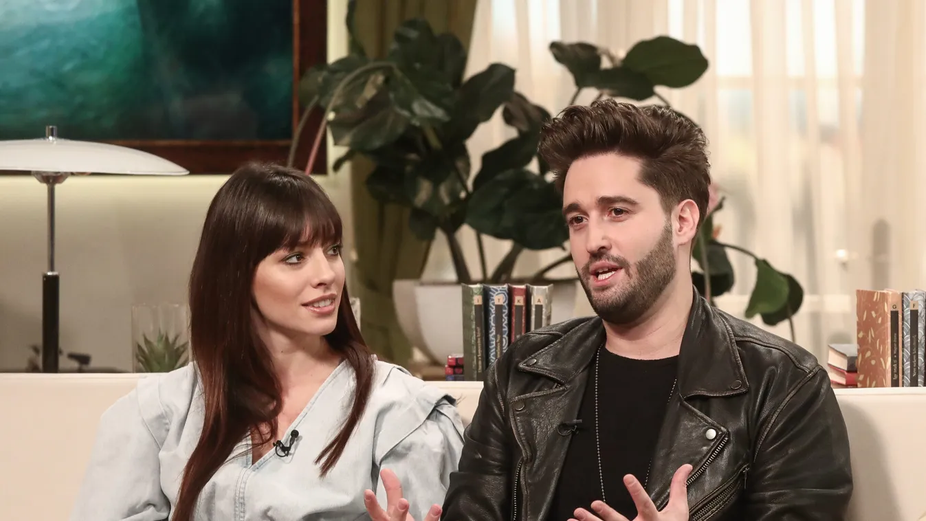 Autóba zárt kutyust talált Király Viktor felesége: Ezt üzente a sofőrnek