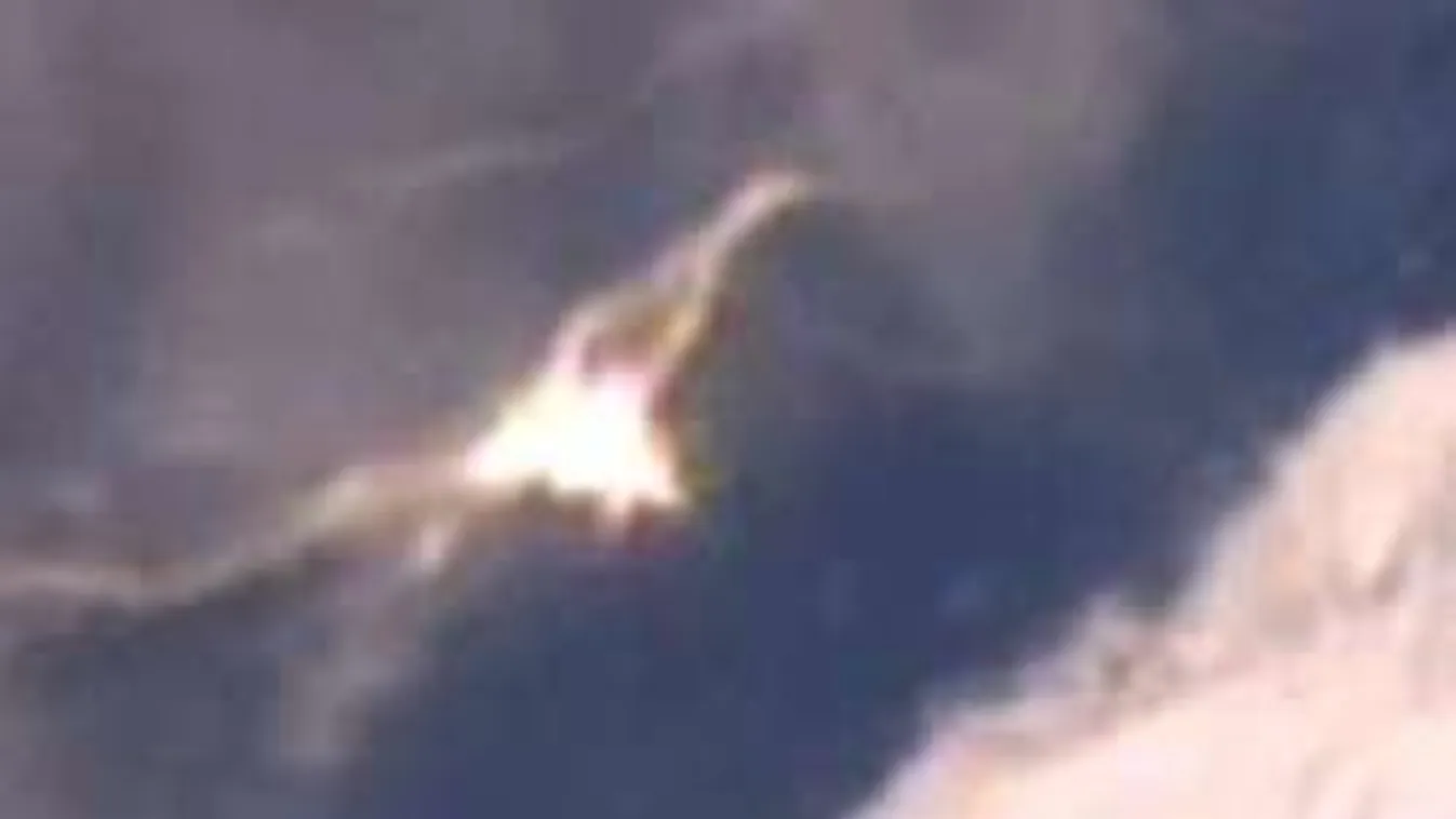 Elképesztő videó: rejtélyes ufó hagyta el a Föld légkörét!