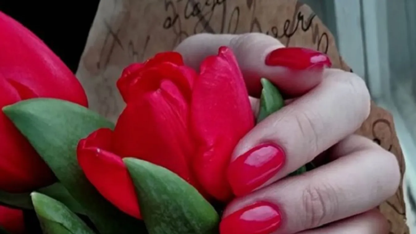 Egyszerű tavaszi manikűrök, hogy otthon is szép legyen a kezed