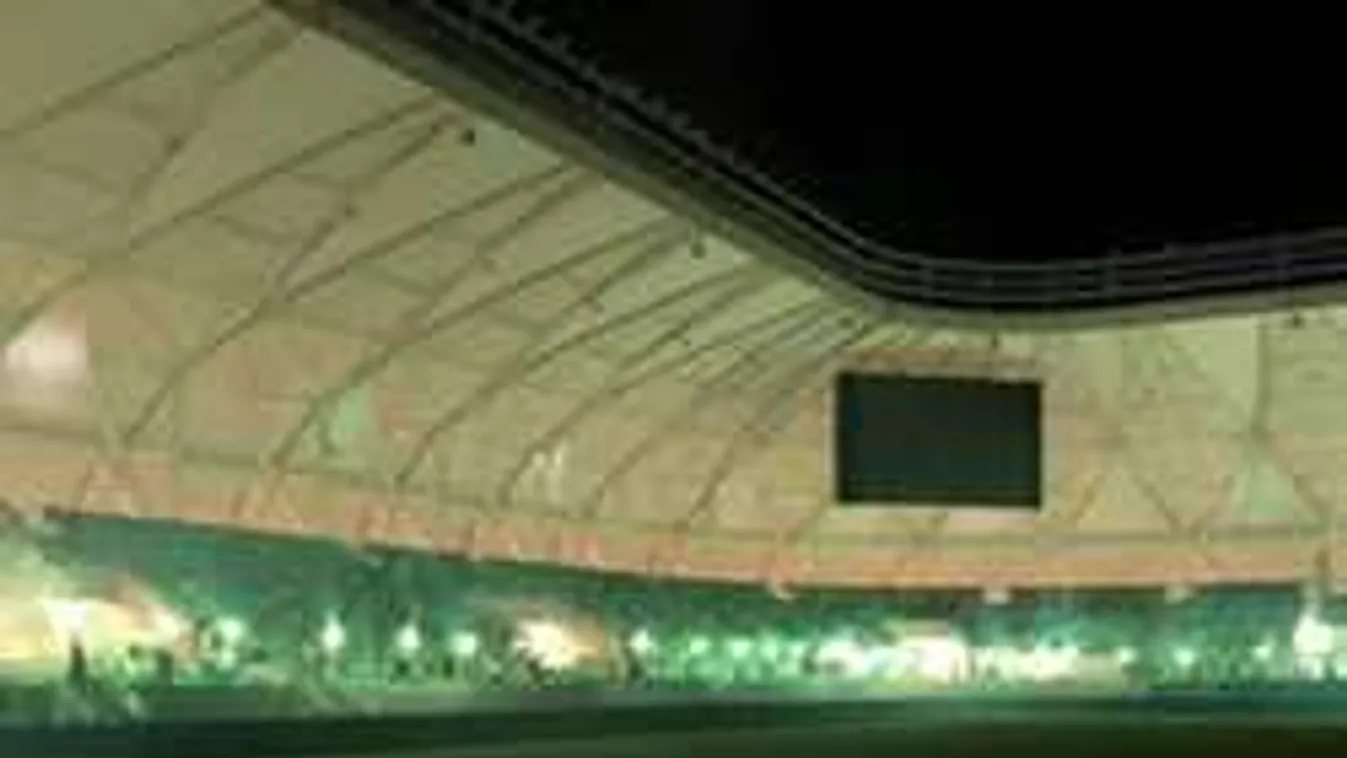 Tűz mindenhol, fociultrák foglalták el a szombathelyi stadiont