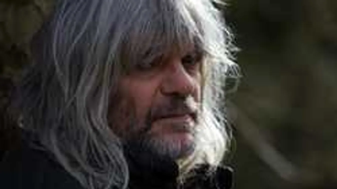 Botrány a koncerten: ordítva támadt rajongójára a magyar zenész