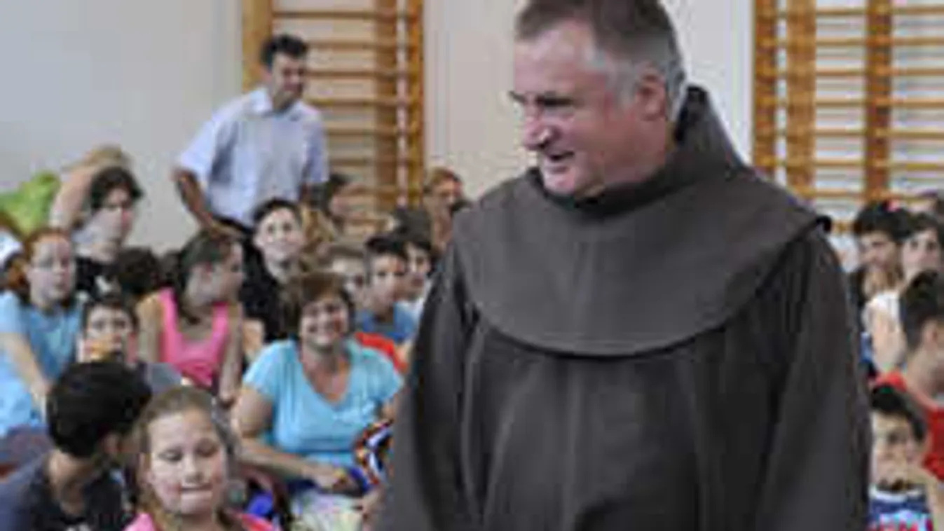 Böjte Csaba: Az aranykor előttünk van, éljünk a lehetőséggel - videó