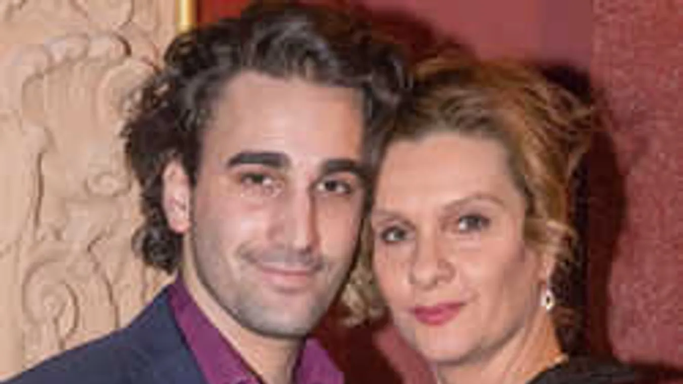 A nagy korkülönbség sem akadály a hazai hírességeknek