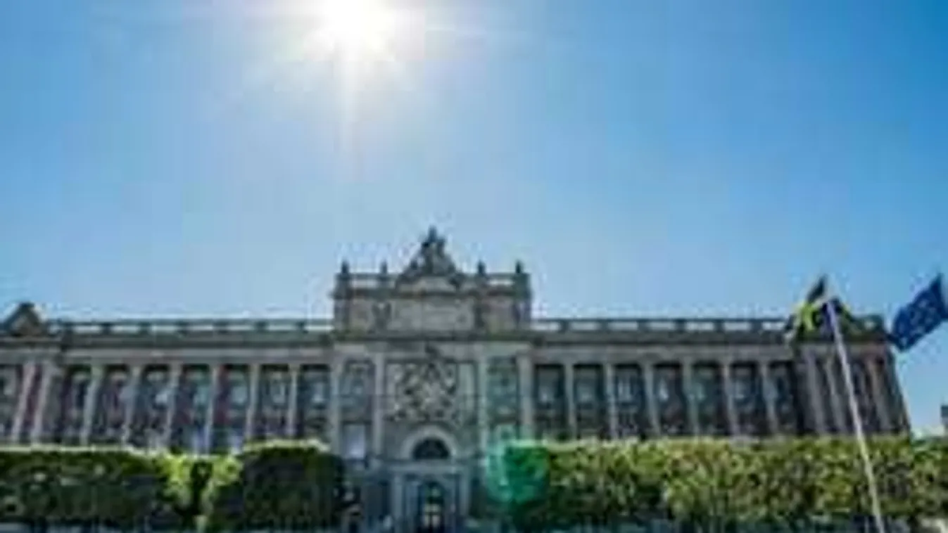 "Képmutatás, amit Önök csinálnak"- Orbánt dicsérték a svéd parlamentben