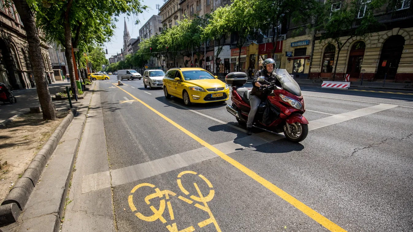 „Nem emberhez méltó, amit Karácsony Gergely művel”: értelmetlen a biciklisáv Budapesten – videó