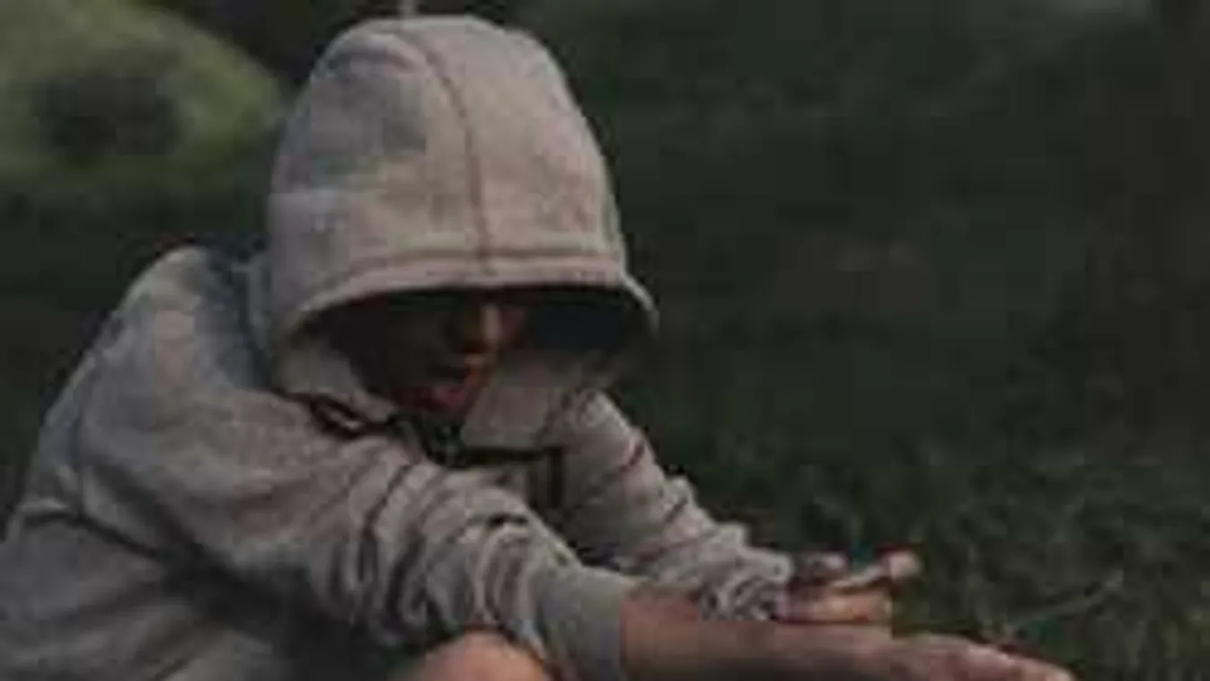 Két osztrák csatázott 30 afgán drogárus ellen Bécsben